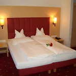 Hotel Jaeger Zillertal Schlitters