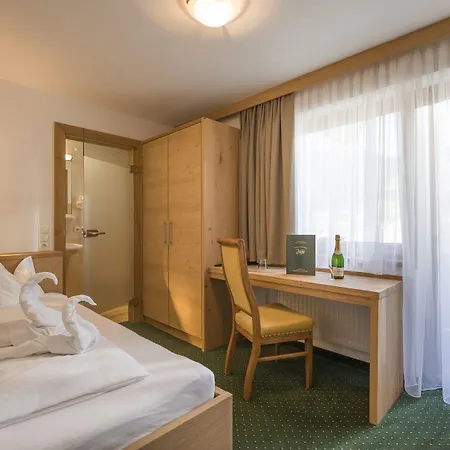 Jaeger Zillertal Отель