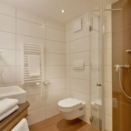 Jaeger Zillertal Отель