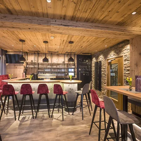 Отель Jaeger Zillertal