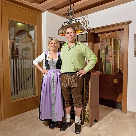 Jaeger Zillertal Szálloda 3*