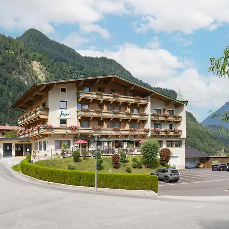 Jaeger Zillertal Hotel 3*