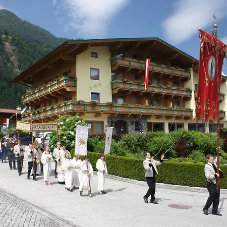 Jaeger Zillertal Hotel Schlitters