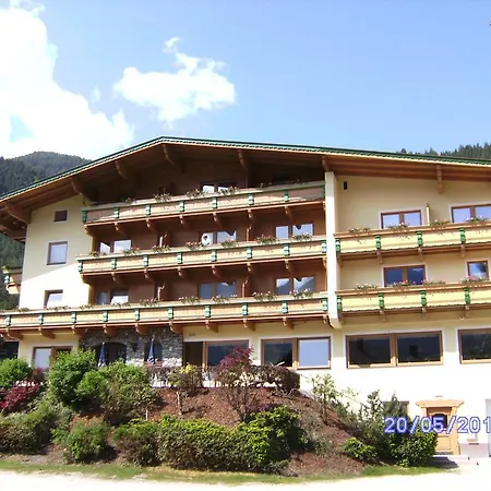 Jaeger Zillertal Hotel Schlitters