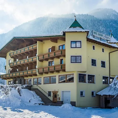 Hotel Jaeger Zillertal Schlitters